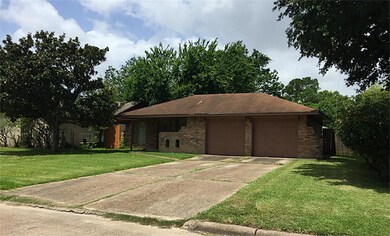 10307 Summerbrook Ct, Houston, TX 77038 - photo 2