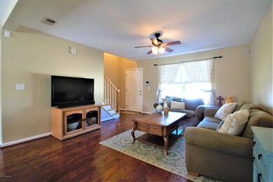 8515 Roseborough Rd, Louisville, KY 40228 - photo 5