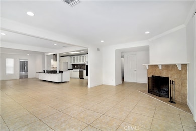 19324 Victory Blvd, Reseda, CA 91335 - photo 3