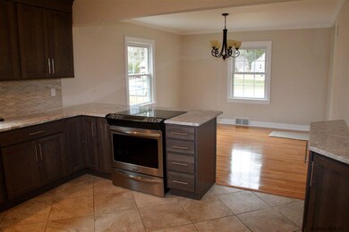9 Miles Standish Rd, Schenectady, NY 12306 - photo 5