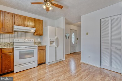 5020 Tartan Hill Rd, Perry Hall, MD 21128 - photo 6