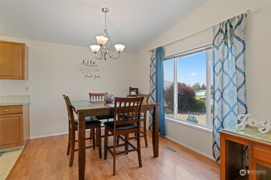 567 Morning View Ave, East Wenatchee, WA 98802 - photo 6