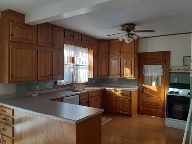 Kitchen Pennisula
