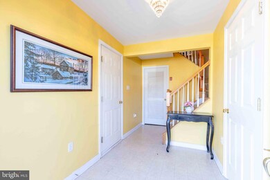 162 Maple Ave unit 32, Coatesville, PA 19320 - photo 2