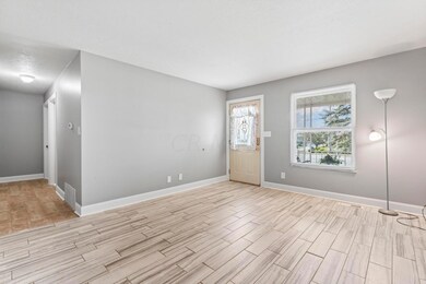 3114 Noe Bixby Rd, Columbus, OH 43232 - photo 6