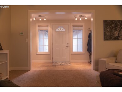 Entrance/Foyer