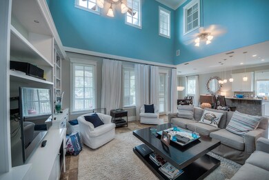 90 Pinecrest Living Area2