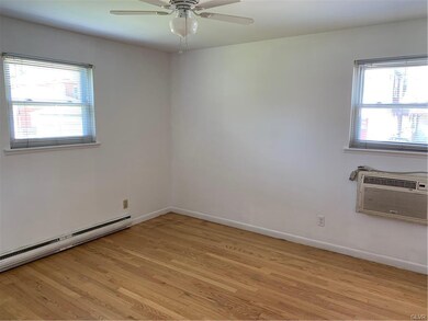1913 W Whitehall St unit 1, Allentown, PA 18104 - photo 6