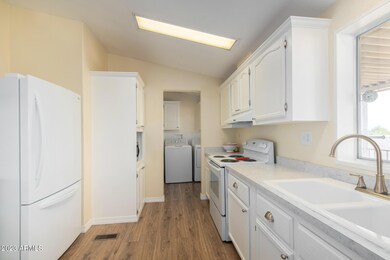 Kitchen1