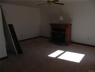 540 E Magnolia Ave, West Point, VA 23181 - photo 7