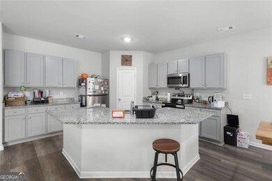 9122 Golfview Cir, Covington, GA 30014 - photo 5