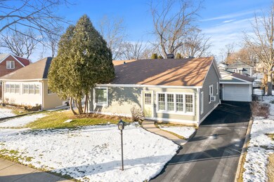 1078 Walter Ave, Des Plaines, IL 60016 - photo 3