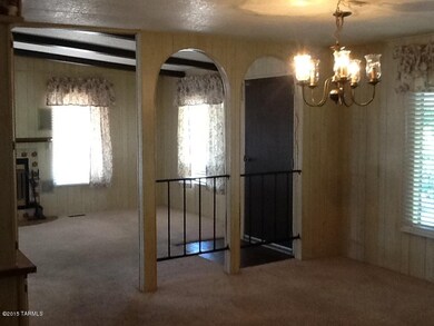 Hallway into dining/living
