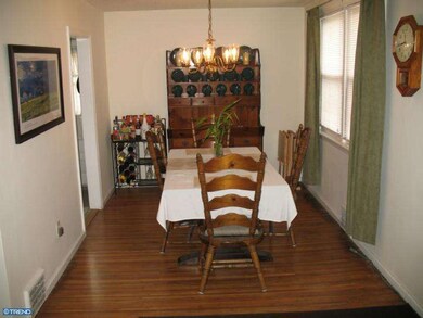 72 Strathaven Dr, Broomall, PA 19008 - photo 7