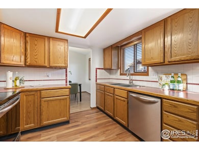 2014 Red Cloud Rd, Longmont, CO 80504 - photo 7