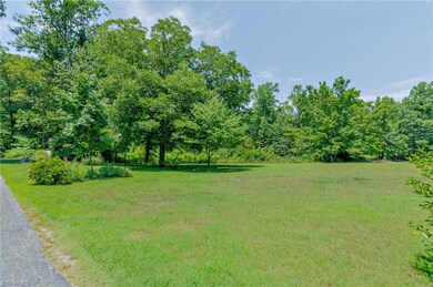 204 Gate St, High Point, NC 27263 - photo 4