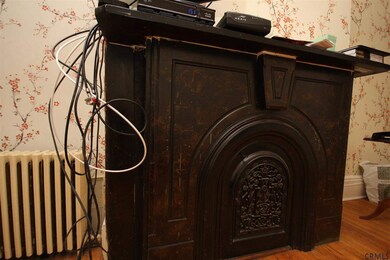 Decorative fireplace