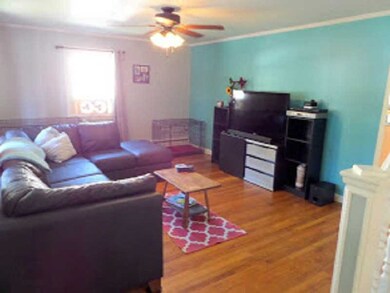 36 Newwood Dr, Cranston, RI 02920 - photo 4