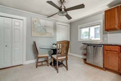9 P St unit 3, Boston, MA 02127 - photo 2