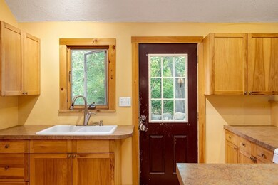 296 Goldsmith St, Littleton, MA 01460 - photo 6