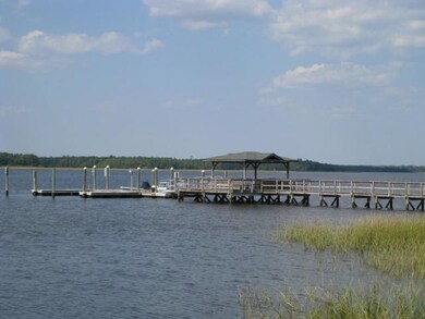 Deep water boat slips2