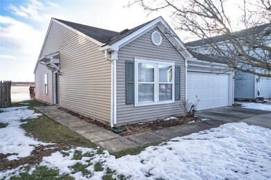 5987 Redcliff Ln S, Plainfield, IN 46168 - photo 2