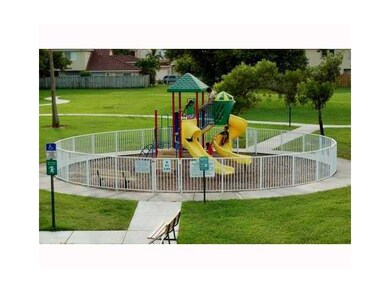 11487 NW 50th Terrace, Doral, FL 33178 - photo 7