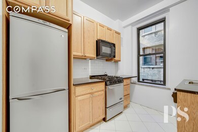 The Adlon unit 6J, New York, NY 10019 - photo 4