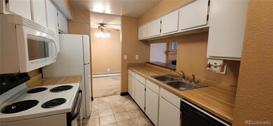 34 Nome Way unit B, Aurora, CO 80012 - photo 6