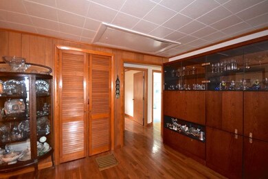 10 Kingwood St, Wareham, MA 02571 - photo 5