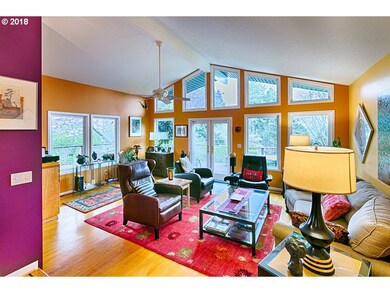 19110 Suncrest Dr, West Linn, OR 97068 - photo 2