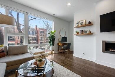 1021 N Honore St unit 2, Chicago, IL 60622 - photo 4