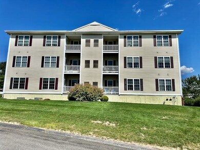 6 Stearns Ln unit 202, MerriMacK, NH 03054 - photo 2