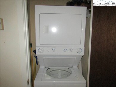 Convenient washer and dryer on main living level