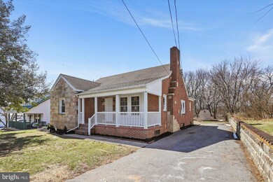 7654 Mentzer Gap Rd, Waynesboro, PA 17268 - photo 2