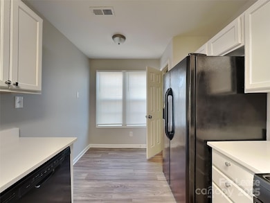 6014 Fiddleleaf Ct, Charlotte, NC 28215 - photo 4