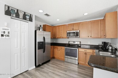 7-web-or-mls-541 Mount Olympus Blvd_07