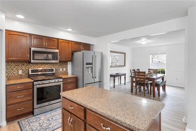 Kitchen 14x12 Granite counter tops, Stainless stee