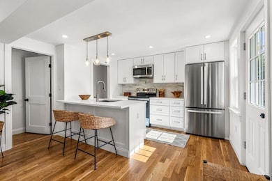 113 Prospect St unit B, Newburyport, MA 01950 - photo 5