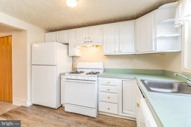 202 Colgate Ave, Dundalk, MD 21222 - photo 7