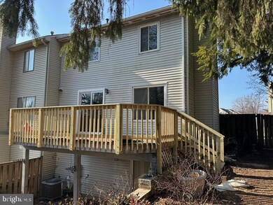 1962 Fountainbrook Ct, Woodbridge, VA 22192 - photo 2