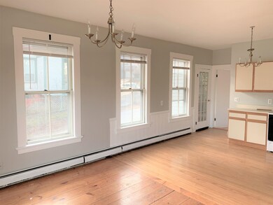 33 Portland Ave unit 4, Dover, NH 03820 - photo 3