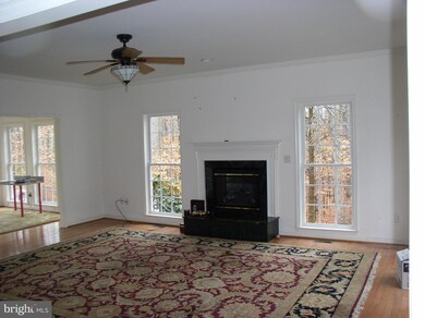 10620 King Eider Ct, Spotsylvania, VA 22553 - photo 3