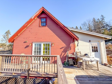 24 Old Harbor Rd, Vinalhaven, ME 04863 - photo 3