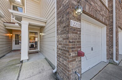 12231 Medina Lake Dr, Tomball, TX 77377 - photo 4