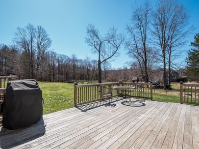 7 Maple Ave, Newton, NH 03858 - photo 5