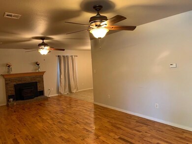 1204 Appleton Ave, Parsons, KS 67357 - photo 6