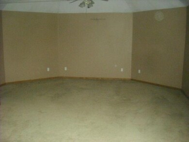 7120 Tarlton Rd, Circleville, OH 43113 - photo 5