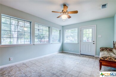 730 Fair Ln, New Braunfels, TX 78130 - photo 5