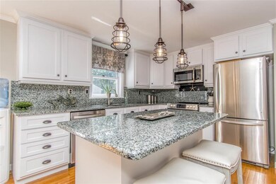 25 Laurel Ln, Hampton, NH 03842 - photo 6